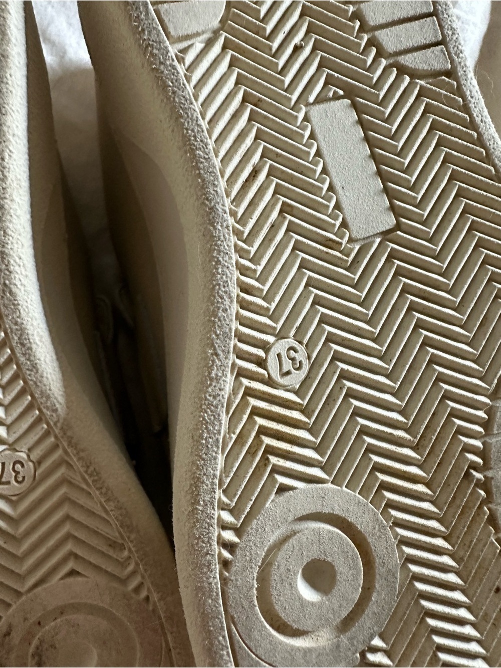 Valentino Cream Embossed Leather Loafers with Gold V-Logo size 7 - Picture 8 of 11